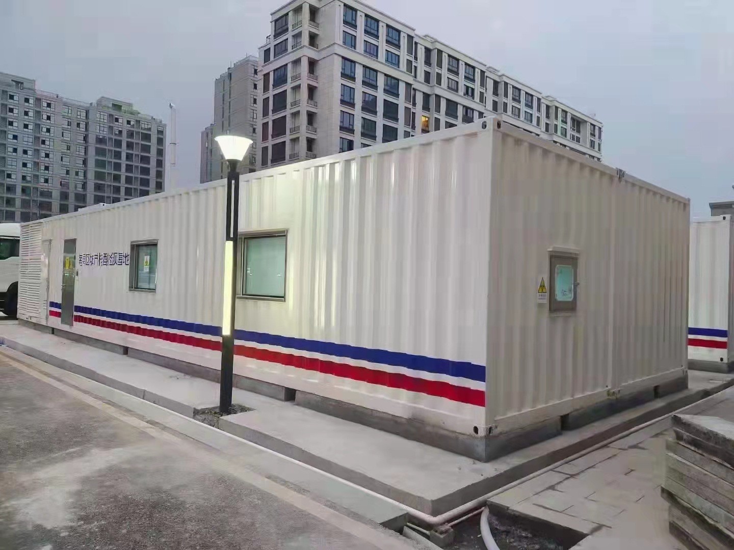 可移動(dòng)方艙.jpg